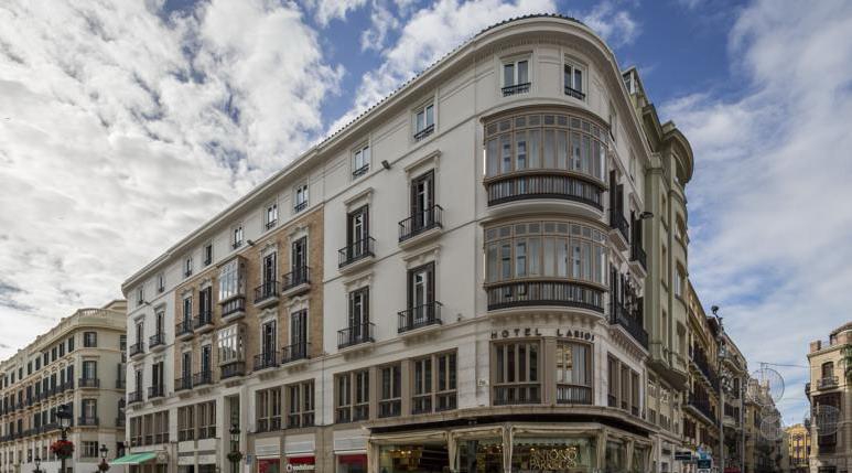 ROOM MATE LARIOS
