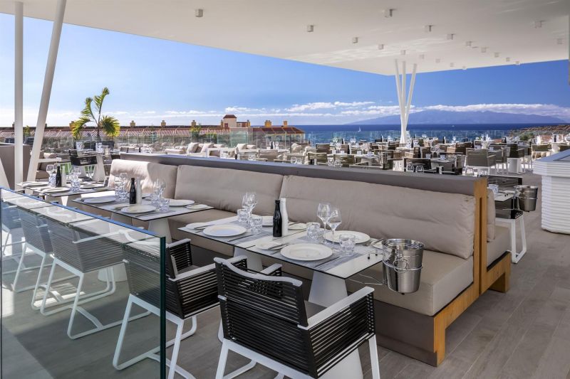 ROYAL HIDEAWAY CORALES SUITES фото 3