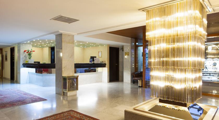 ROYAL PLAZA фото 3