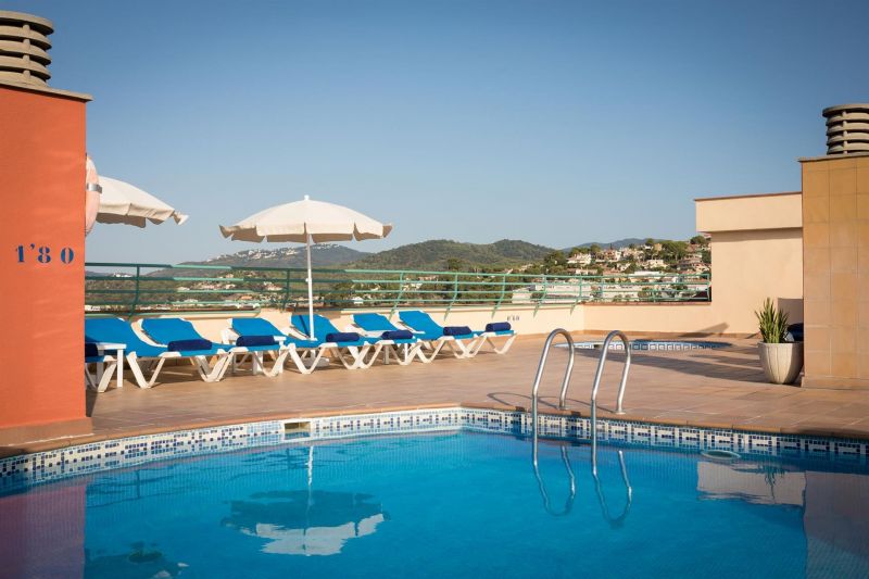 ROYAL SUN SUITES фото 2