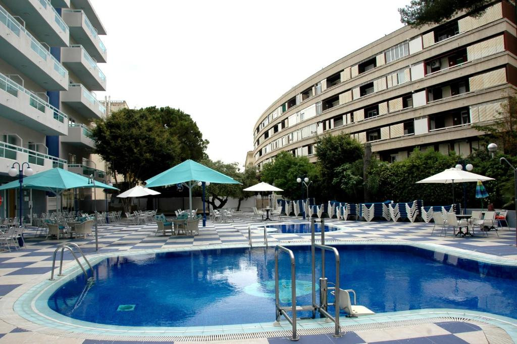 SANTA MONICA SALOU