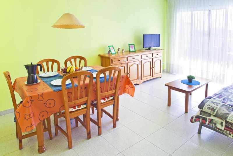 SES ILLES APARTMENTS BLANES фото 2