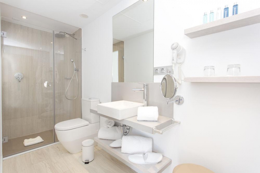 SOM LLAUT BOUTIQUE фото 2