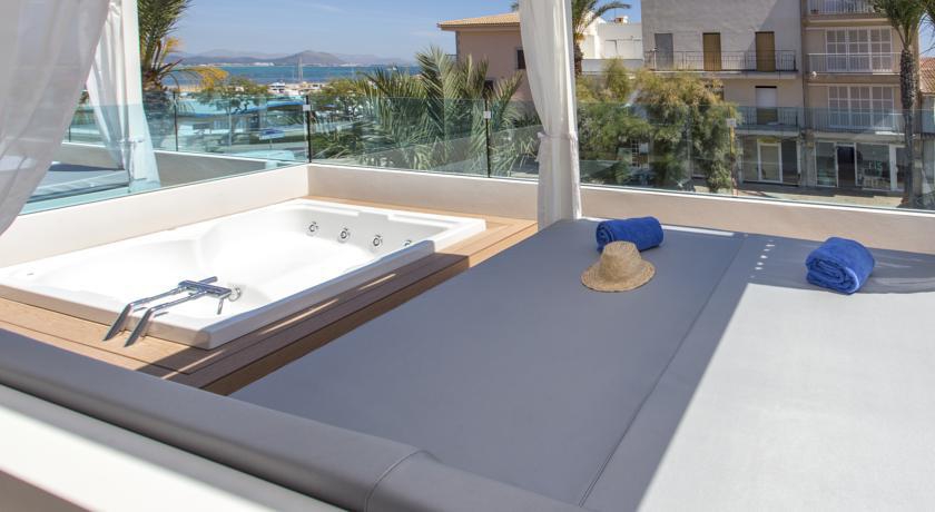 SOM LLAUT BOUTIQUE фото 3