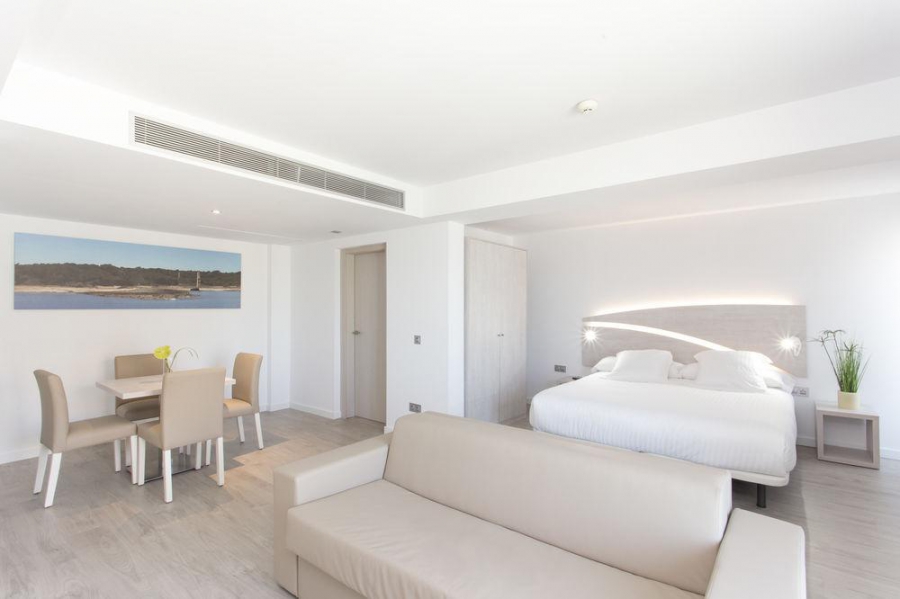 SOM LLAUT BOUTIQUE фото 5