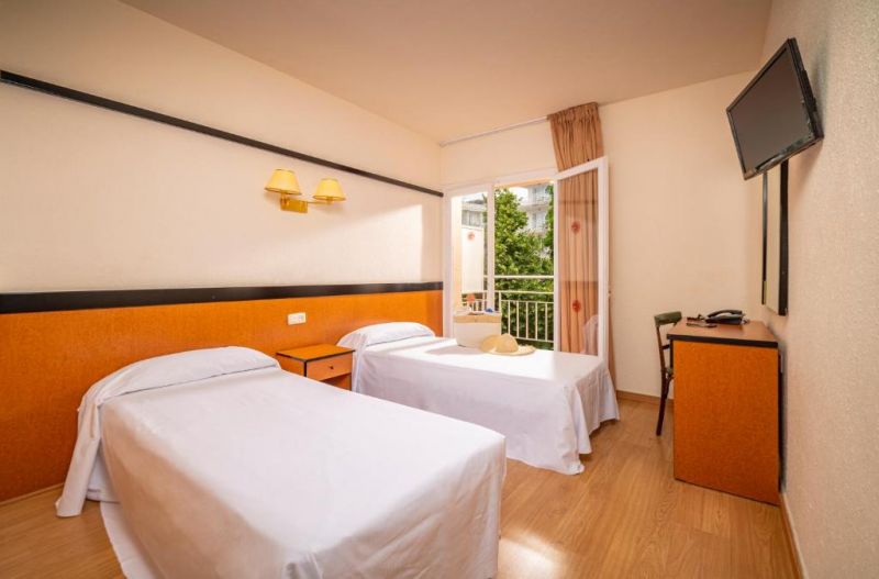 THE B&B HOTEL BOUTIQUE CAN COLOM фото 4