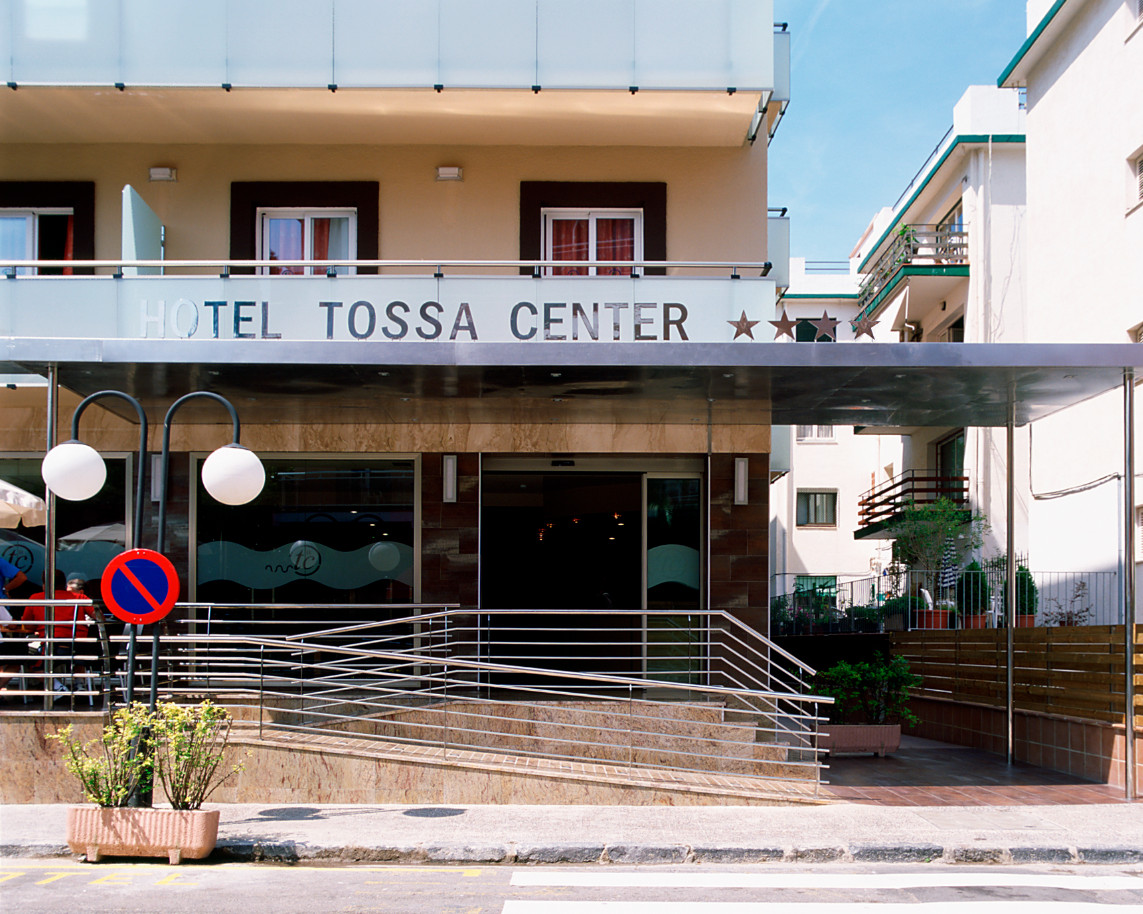 TOSSA BEACH CENTER фото 4