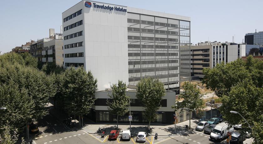 TRAVELODGE