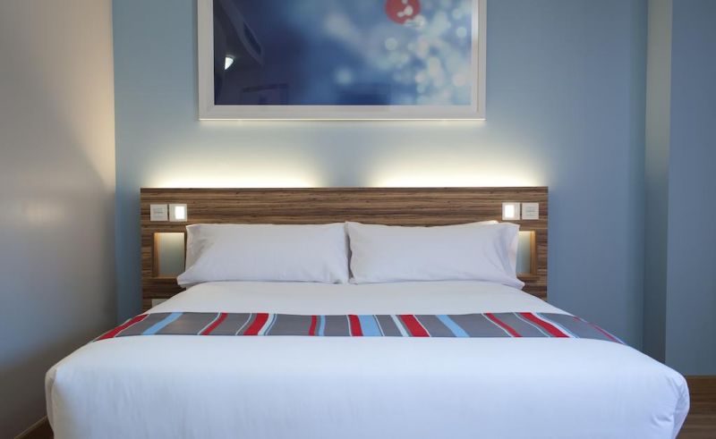TRAVELODGE MADRID ALCALA фото 4