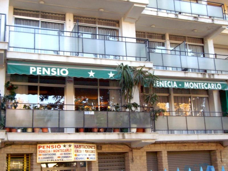 VENECIA Y MONTECARLO PENSION