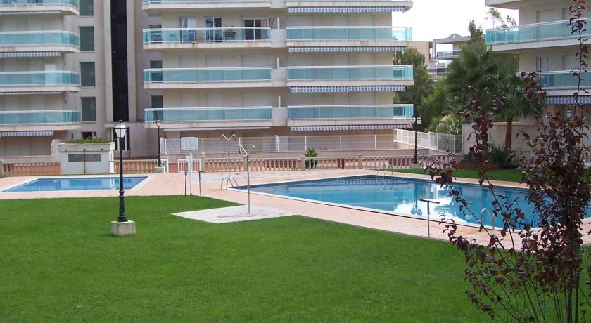 VILLAGE PARK APT