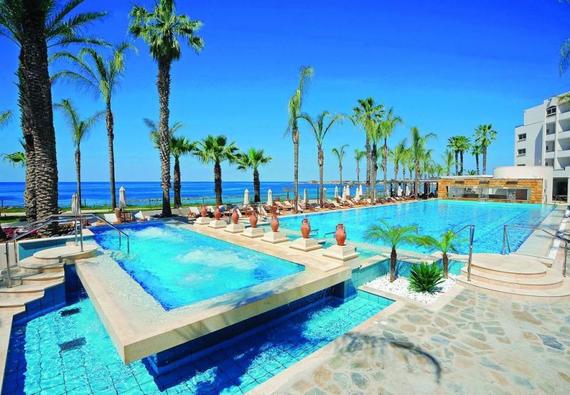 ALEXANDER THE GREAT BEACH HOTEL фото 2