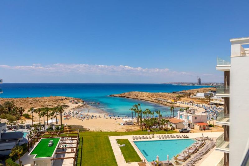 CHRYSOMARE BEACH HOTEL & RESORT