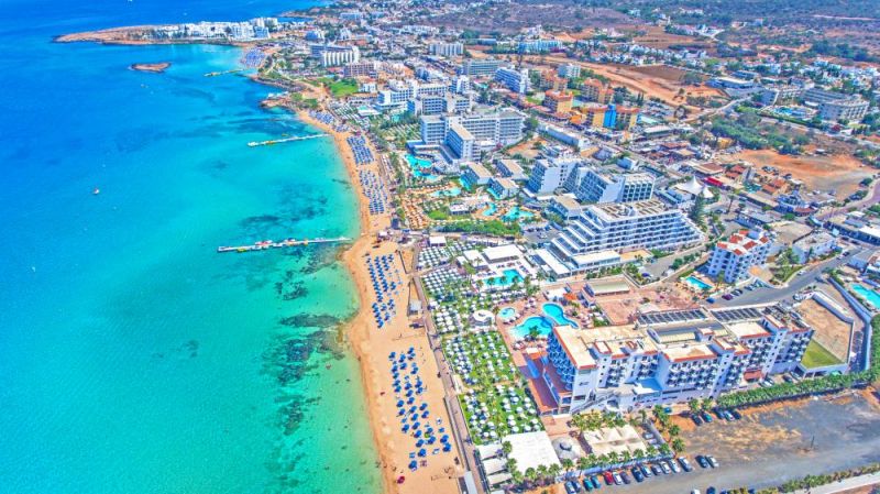 CONSTANTINOS THE GREAT BEACH фото 3