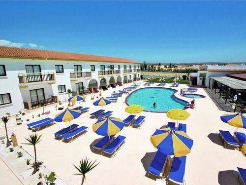 COSMELENIA HOTEL APARTMENTS