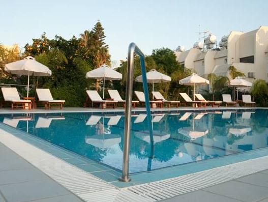 FRIXOS SUITES APT фото 8