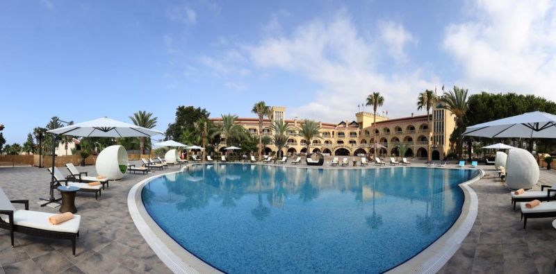 LE CHATEU LAMBOUSA HOTEL фото 2