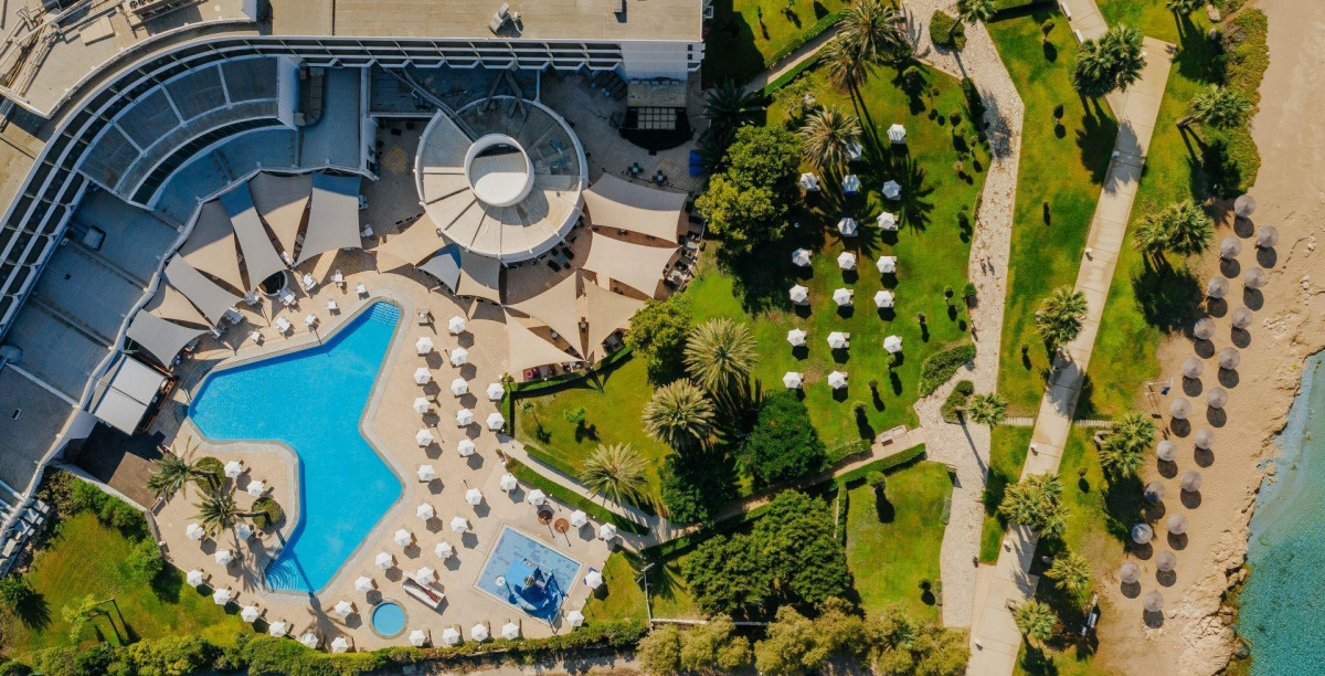 LOUIS IMPERIAL BEACH