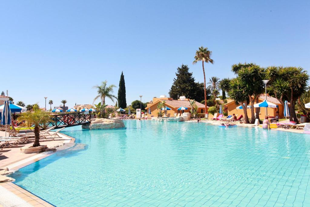 MAKRONISOS VILLAGE