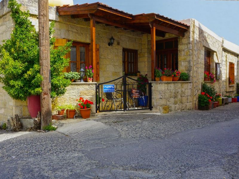 MARIOS TRADITIONAL HOUSE фото 2