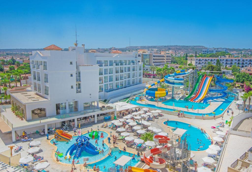 MARLITA BEACH HOTEL APTS