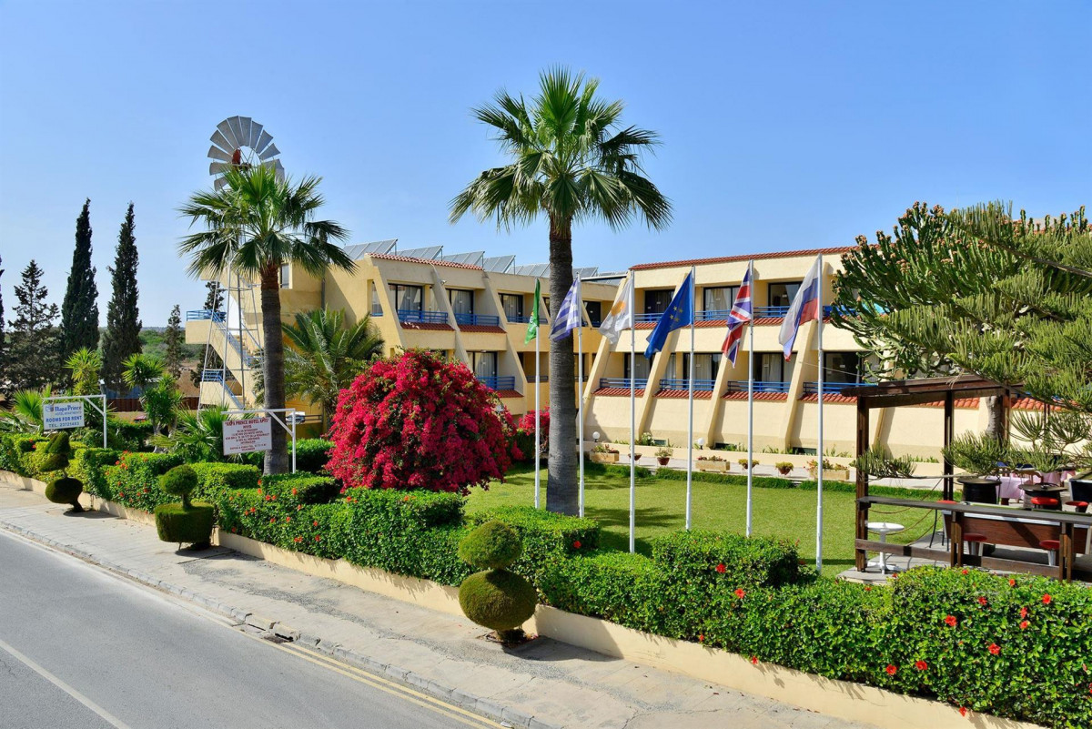 NAPA PRINCE HOTEL APTS фото 2