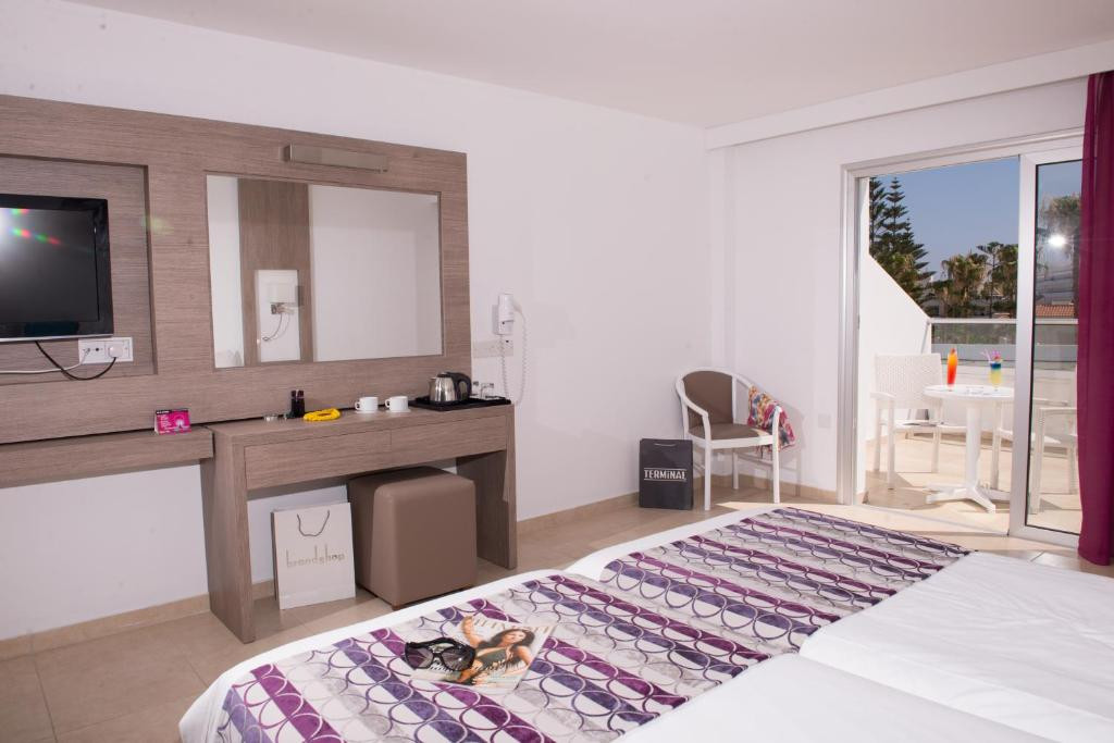 NEW FAMAGUSTA фото 3