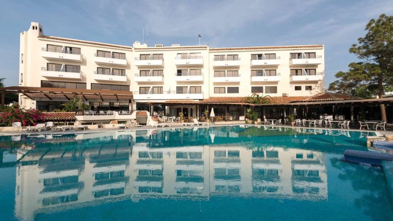 PAPHOS GARDENS APARTMENTS