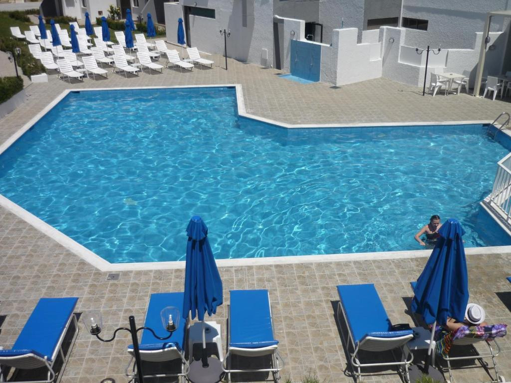 PENELOPE BEACH HOTEL APTS фото 5