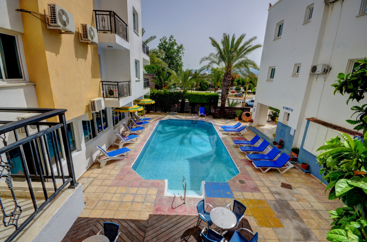 RENOS TOURIST APARTMENTS