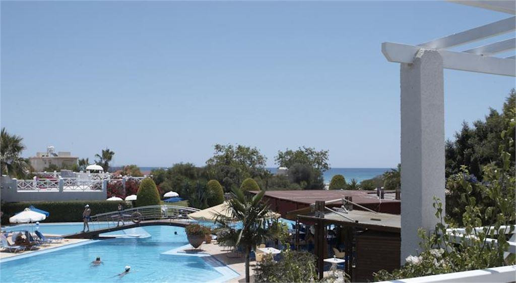 SO NICE CLUB RESORT (EX. SO NICE BOUTIQUE SUITES) фото 2