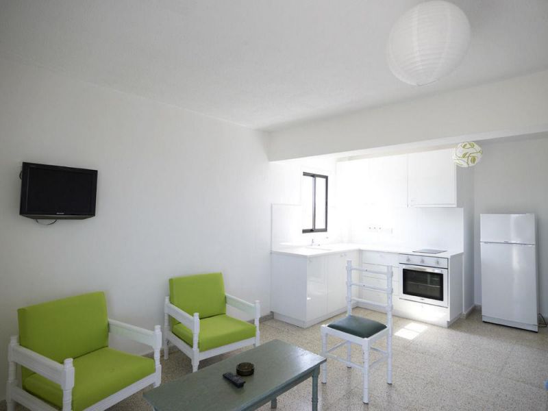 SO SHINE HOTEL APARTMENTS фото 6