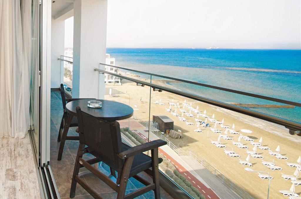 THE CIAO STELIO DELUXE HOTEL ADULTS ONLY 18+ фото 3