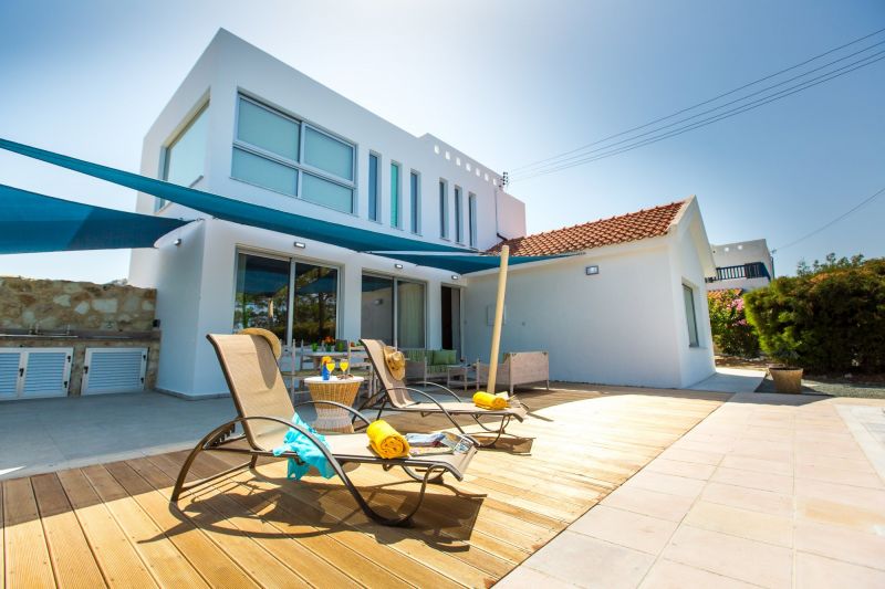 Z&X HOLIDAY VILLAS