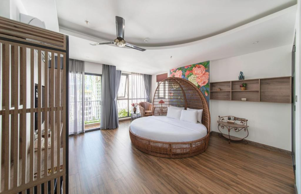 AARON BOUTIQUE фото 6