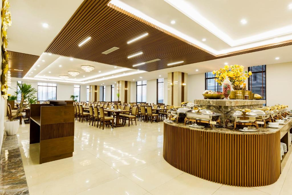 BALCONA HOTEL DA NANG фото 3
