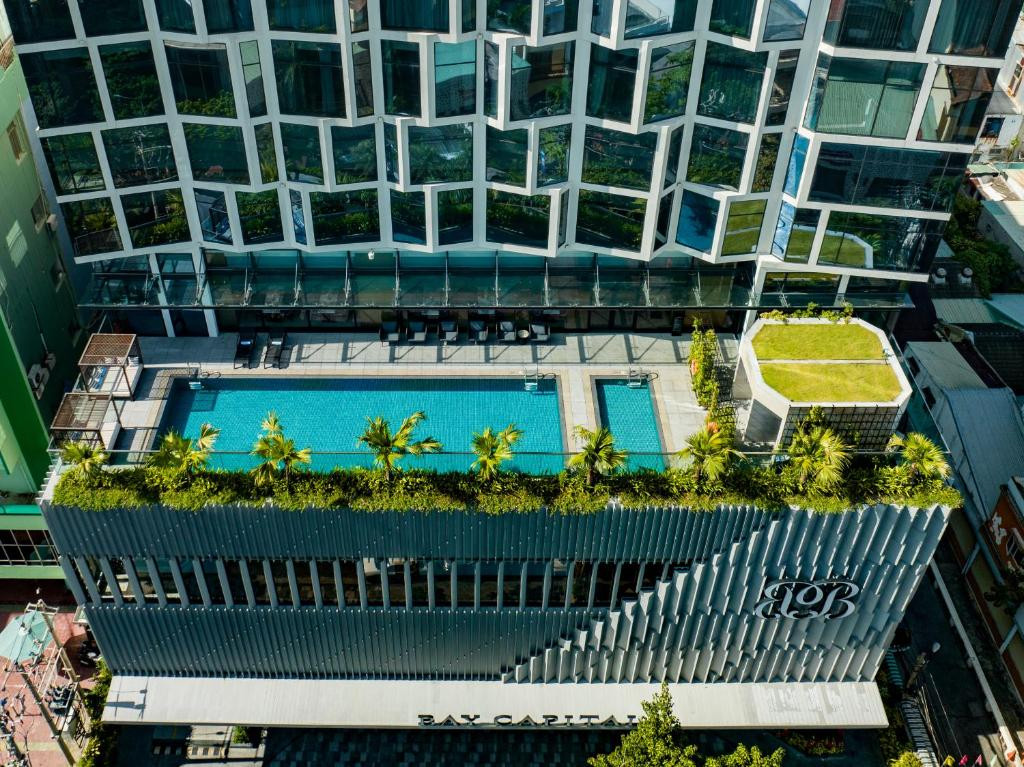 CROWNE PLAZA DANANG CITY CENTRE (EX. BAY CAPITAL DANANG) фото 3