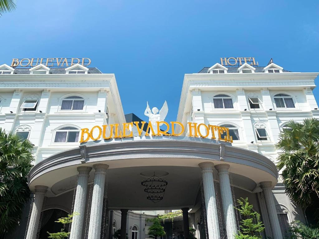 BOULEVARD HOTEL фото 8