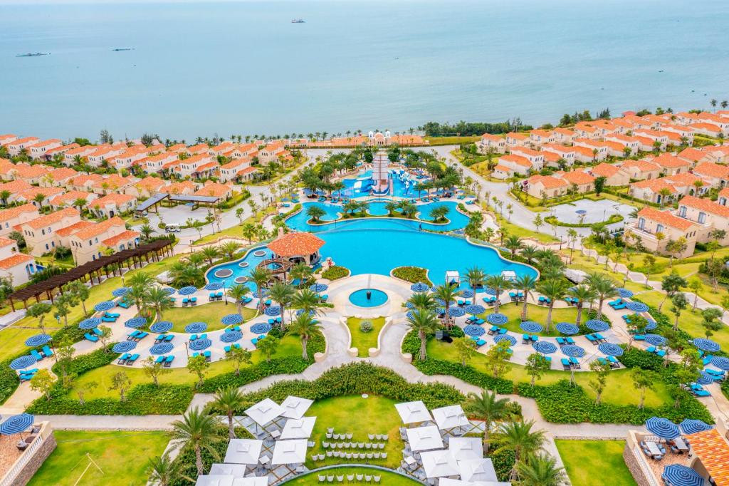 CENTARA MIRAGE RESORT MUI NE