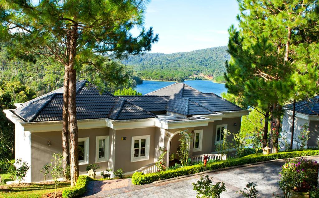 DALAT EDENSEE LAKE RESORT & SPA фото 3