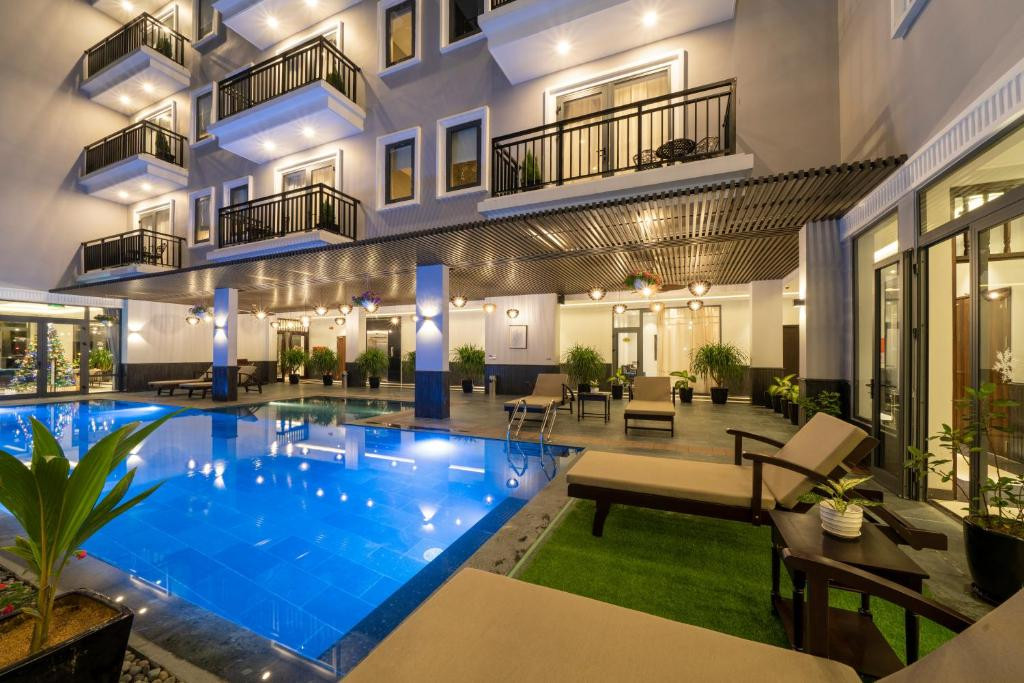 ECO LUX RIVERSIDE HOTEL & SPA HOI AN