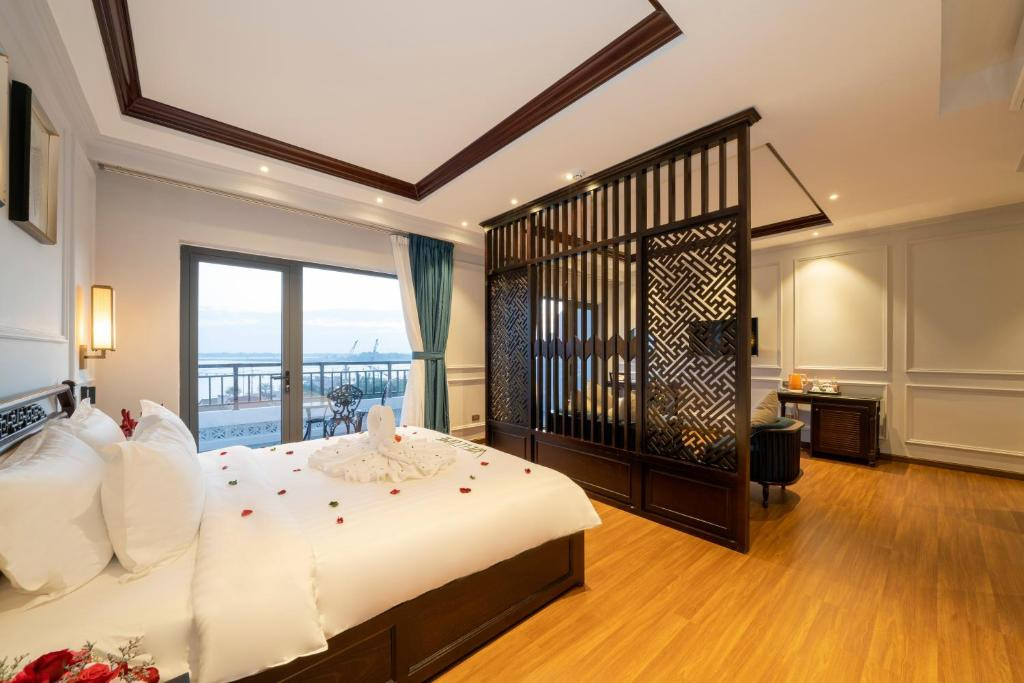 ECO LUX RIVERSIDE HOTEL & SPA HOI AN фото 4