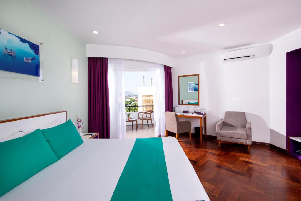 EMM HOTEL HUE фото 2
