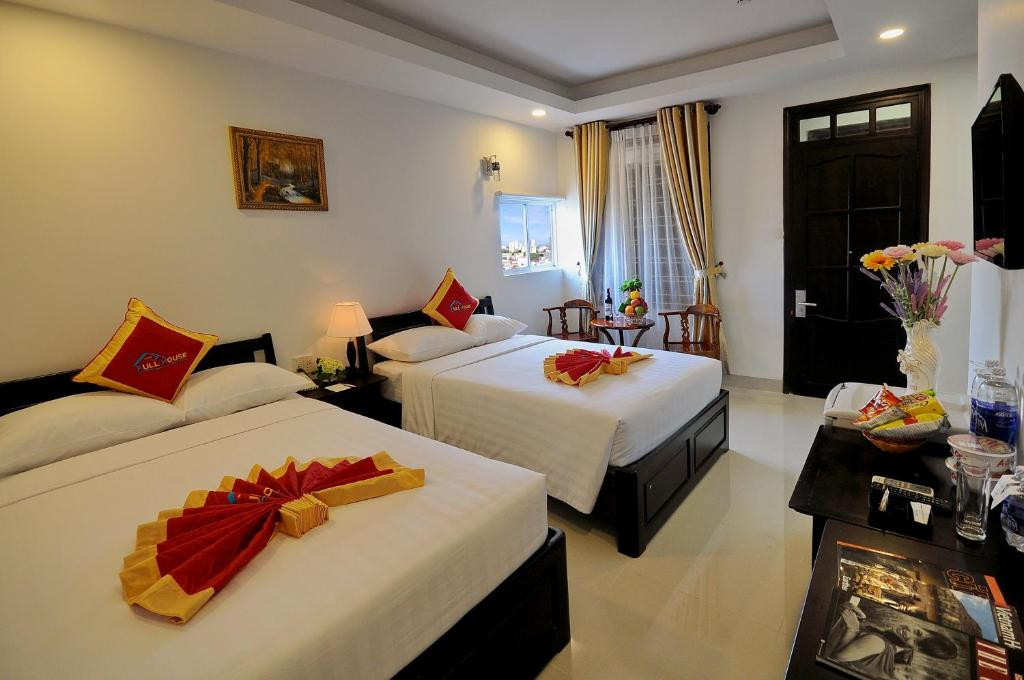FULL HOUSE NHA TRANG HOTEL фото 2