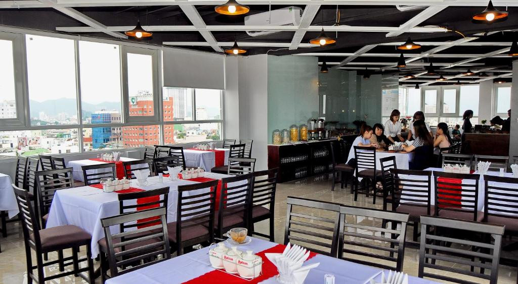 FULL HOUSE NHA TRANG HOTEL фото 5