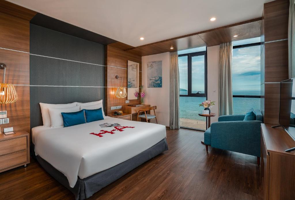 HAIAN BEACH HOTEL & SPA фото 7