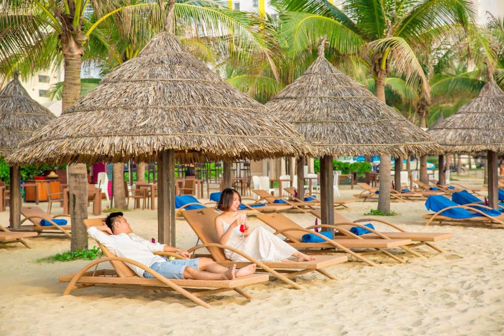 HOLIDAY BEACH DANANG фото 6