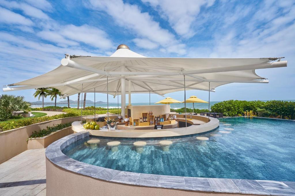 HOLIDAY INN RESORT HO TRAM BEACH фото 4