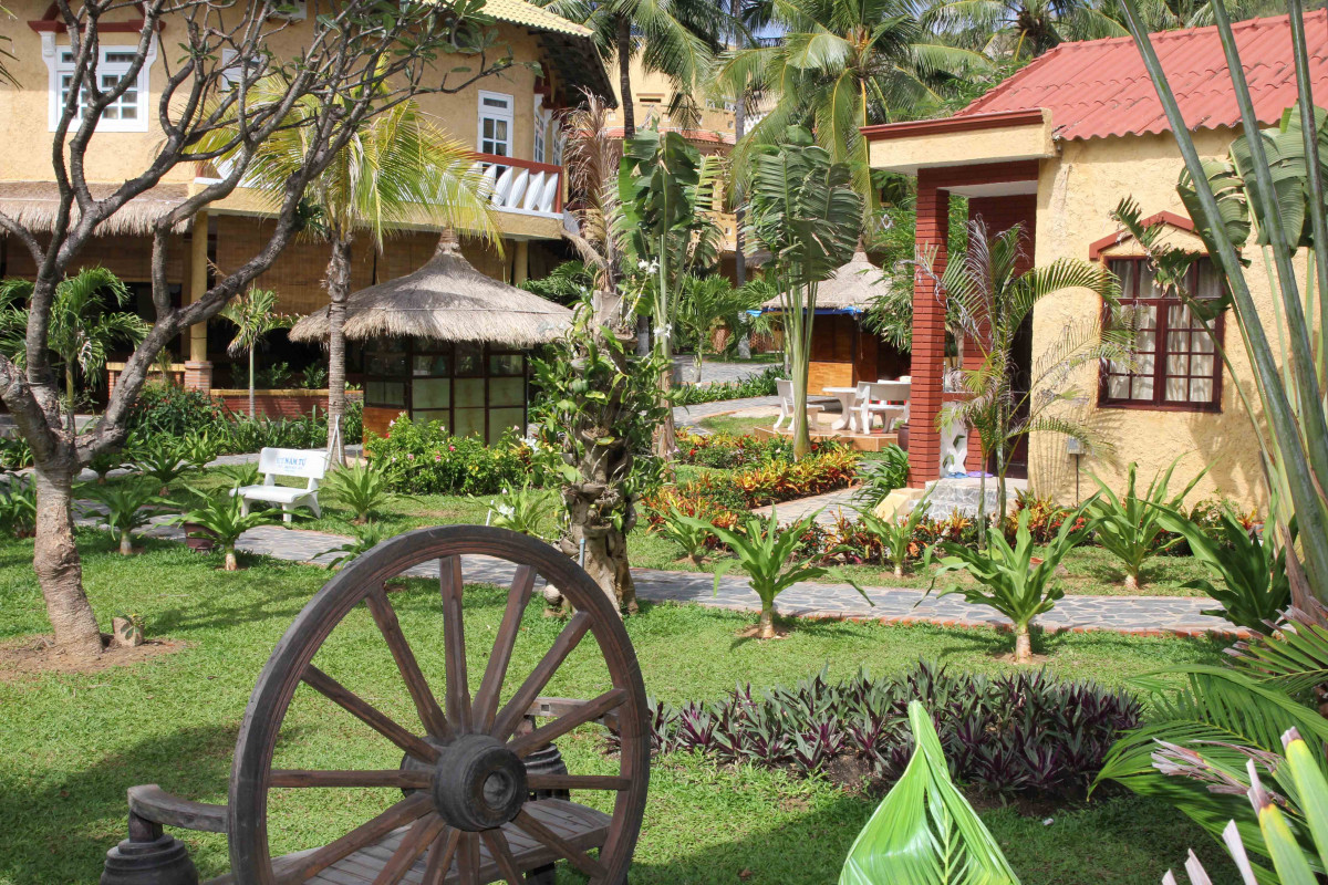 HON ROM SUNLIGHT RESORT фото 4