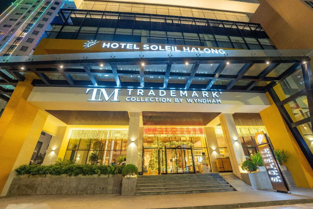 HOTEL SOLEIL HA LONG BY WYNDHAM